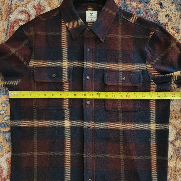 7 Diamonds Mens Generation Plaid Flannel LS Button Down Shirt Medium Burgundy - Picture 9 of 10